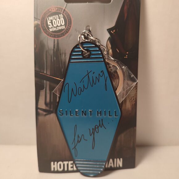 Silent Hill Lakeview Hotel Keyring Official Konami Collectible Keychain - Picture 2 of 3